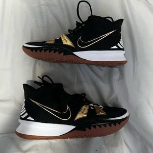 Custom kyrie 5
